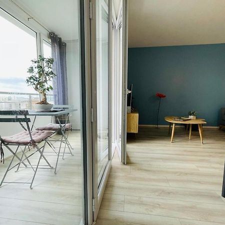Bright Apartment In A New Building With Garage Tours Exteriör bild